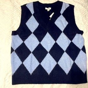 NWT BP. Argyle Blue and Navy Diamond Sweater
